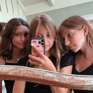 Meet your Posher, Lena